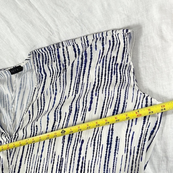 Hatch The Slouch Dress Blue White Size Petite - Picture 7 of 9